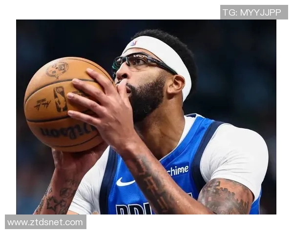 独行侠球星PJ-华盛顿Ins分享赛场照,9000万锋线球迷热议