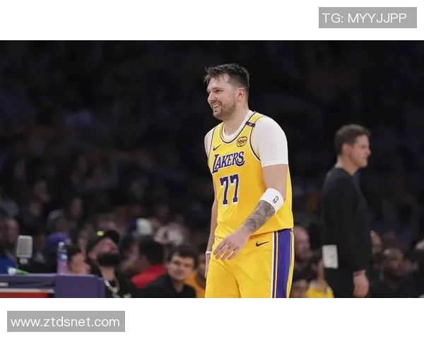 就在昨天！26岁东契奇砍43+12+9，却创造NBA过去79年第一尴尬纪录