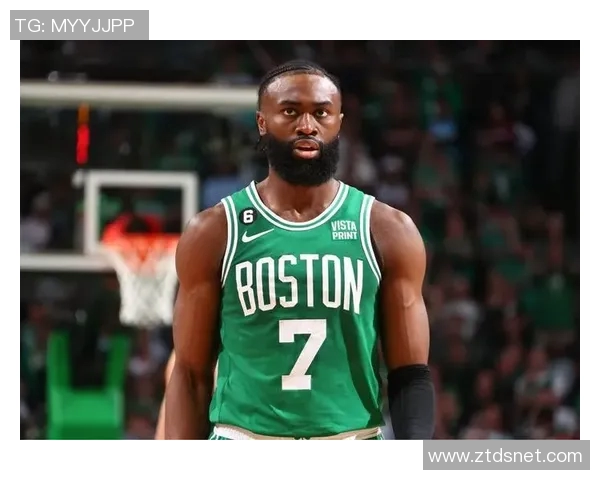 连续进球的感觉?杰伦·布朗:好像被某种东西接管 你甚至不用想