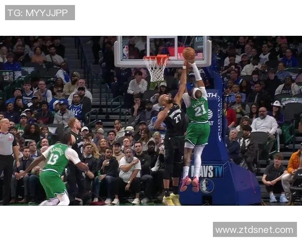 状态出色！兰德尔21中12轰全场最高31分